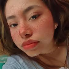 guys i just ripped my pants wide open i have to go to dinner in 5minutes  what do i do