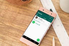 If i have whatsapp web open in a tab on chrome, does it constantly show me as online or only when tab active? Whatsapp Status Ist Da Was Ihr Uber Die Neuen Statusmeldungen Wissen Musst Curved De