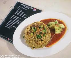 Goreng daging yang diperap tadi hingga berubah warna. 8 Best Nasi Goreng Spots In Johor Worthy Of Trying Out Johor Foodie
