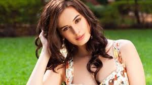 Evelyn sharma with her fiancé tushaan bhindi. Saaho Actor Evelyn Sharma Announces Engagement