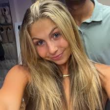 Meghan Gill's Instagram, Twitter & Facebook