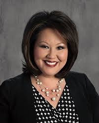 Edna Massey's Instagram, Twitter & Facebook