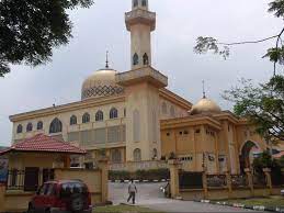 5 minutes walking distance to lrt taman melati near zoo negara near iium ample. Masjid Salahuddin Al Ayyubi Masjid Mosque In Kuala Lumpur Halal Trip