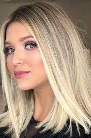 25 Mid Length Blonde Hairstyles To Show Your Stylist Pronto In 2021 Blonde Hair With Highlights Mid Length Blonde Hair Medium Blonde Hair