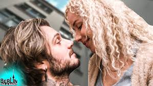 Die beiden wollen ein Abendteuer erleben? 💦😏| Berlin