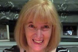 Dorothy Curry's Instagram, Twitter & Facebook