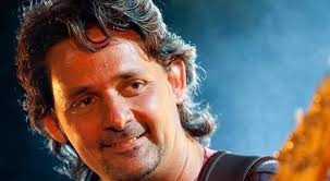 Si è spenta a 53 anni l'anima rock di Alessandro Carletti, amante dei Pink  Floyd e bassista dei Dna: «Addio comandante»