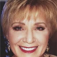 Julie Beier's Instagram, Twitter & Facebook