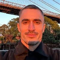 Robert Suggett's Instagram, Twitter & Facebook