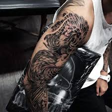 Das phönix vogel stirbt, indem es in flammen geht (daher der zweite name „feuervogel) und dann entsteht es aus seiner asche wieder. 101 Best Phoenix Tattoos For Men Cool Design Ideas 2021 Guide