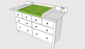 Bauen Sie Sich Einen Wickelaufsatz Fur Ihre Ikea Hemnes Kommode Einfach Selber Bauen Sie Sich Einen Babykamer Ontwerp Babykamer Meisjes Babykamer Inspiratie
