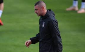 Trabzonspor, burak yılmaz'ın transferi konusunda beşiktaş ile sözleşme feshi konusunda prensipte anlaştı. Burak Yilmaz Besiktas Ta Ilk Antrenmanina Cikti