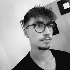 Drifting practice and small holds in action