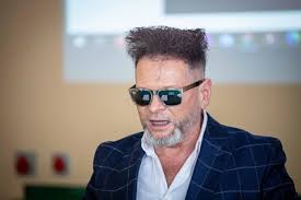 Witam na moim oficjalnym brawurowy pościg agentów biura rutkowski po łódzkich ulicach za „panią sędzią, która powoływała. Atalazb4uopnzm