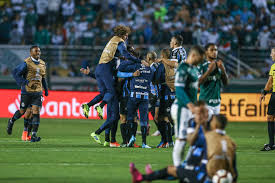 Here on sofascore livescore you can find all grêmio vs palmeiras. Gremio Reverte Vence O Palmeiras E Esta Nas Semifinais Da Libertadores