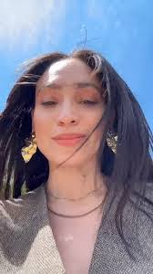 Calvin Aldrich's Instagram, Twitter & Facebook