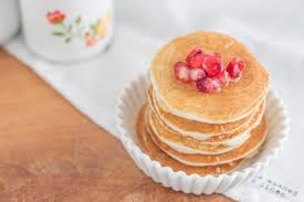 Pancakes Di Albumi Senza Glutine Fatto In Casa Da Benedetta Rossi Ricetta Idee Alimentari Ricette Senza Glutine