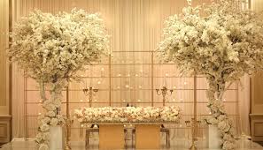 Get directions, reviews and information for renaissance flowers in glendale, ca. Renaissance Grand Ballroom A Lavish Wedding Venue In Los Angeles