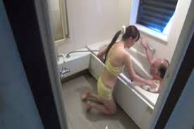 Jeune Salope Bridee Fait Un Ravage En Maison De Retraite Videos