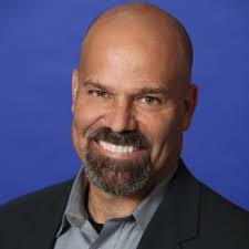 Eric Pace's Instagram, Twitter & Facebook