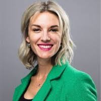 Tania Pelletier's Instagram, Twitter & Facebook