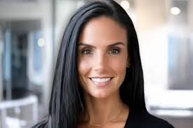 Brittany Theis's Instagram, Twitter & Facebook