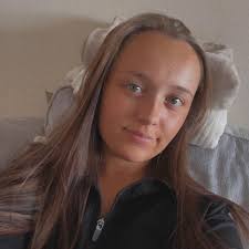 I don't suppose anyone knows where I could get a full set of acrylics done  Friday morning? I know it's last minute but my regular nail tech is away  😬😊? Preferably bispham/thornton