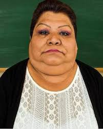 Hola me pueden poner el pelo largo a ver cómo me veo 🙈🥺