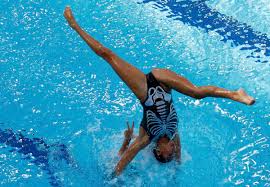 We would like to show you a description here but the site won't allow us. Sygxronismenh Kolymbhsh Oi Ellhnides Pairnoyn Xryso Sto Magio Deite Ti Foresan Pics