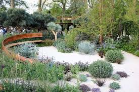 How Fibonacci And The Golden Ratio Can Make Your Garden Beautiful Chelsea Flower Show Chelsea Garden Garden Show