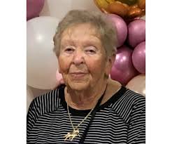 Joan Niece Obituary (1935