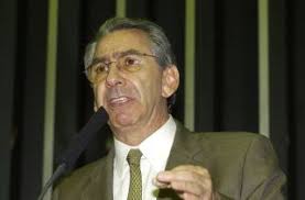 SILVIO TORRES RECEBE TÍTULO DE CIDADÃO MOCOQUENSE