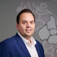 200+ "Petalas" profiles