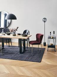 Lunion parfaite entre le bois et le noir. Tout Ce Qu Il Faut Savoir Pour Une Salle A Manger Moderne Westwing