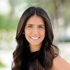 Allison Corwin's Instagram, Twitter & Facebook