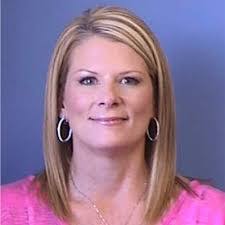 Tracy Dampier's Instagram, Twitter & Facebook