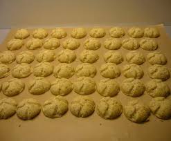 Mandelplatzchen Ratz Fatz Rezept Mandelplatzchen Platzchen Rezept Platzchen Backen
