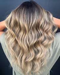 Also blonde strähnen haben,eher so etwas dunkler, also ich hab mir vor ca. 30 Aschblonde Haarfarbenideen Die Das Herz Lahmen Balayage Strahnchen