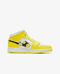Jordan Air Jordan 1 Mid Black Green White Australia Sponsored Ebay Nike Air Jordan 1 Mid Dynamic Yellow Floral Gs Size 6y Av5174 700 In 2020 Jordan 1 Mid Girls Shoes Shoes