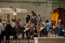 Una donna per amica ganzer film (2014) ist verfügbar, wie immer in repelis. Picture Of Una Donna Per Amica