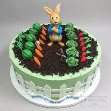Peter Rabbit And Garden Easter Birthday Cake Peter Rabbit Cake Peter Rabbit Birthday