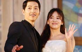 Song joong ki song hye kyo song song couple @ baeksang arts awards 송중기 송혜교 송송커플 52회 백상예술대상. Song Joong Ki S Father S Unhappiness With Song Hye Kyo Is Not True