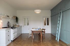 Find the perfect home furnishings at hayneedle, where you can buy online while you explore our room designs and curated looks for tips, ideas & inspiration to help you along the way. Devol Kitchens On Twitter The Humble And Much Loved Family Dining Table Sits In The Middle Of This Beautifully Simple Shaker Kitchen It S A Perfect Piece In This Space And Is A Lovely