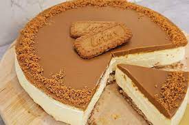 Ayila'a - 𝐈𝐧𝐬𝐭𝐚𝐧𝐭 𝐫𝐞𝐜𝐞𝐭𝐭𝐞 🔥 Cheesecake aux spéculoos  Ingrédients : 200g de spéculoos 100g de beurre fondu 600g de fromage frais  (type Philadelphia) 150g de sucre 3 œufs 1 cuillère à café