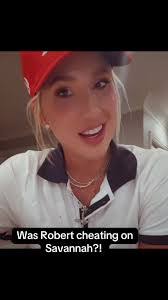 Savanna Roberts's Instagram, Twitter & Facebook