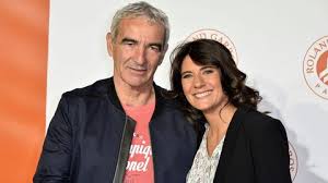 Raymond domenech ne perd pas le nord ! Estelle Denis N A Pas Le Temps D Epouser Raymond Domenech L Express Styles