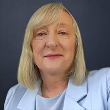 Christine Abela's Instagram, Twitter & Facebook