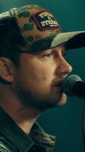 Alan Wallen's Instagram, Twitter & Facebook