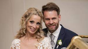 Schon im vorwege von hochzeit auf den ersten blick gab es kritik: Hochzeit Auf Ersten Blick Finale Wer Ist Noch Zusammen Promiflash De