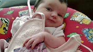 Lola Suárez, socia más joven, se une a su hermano Santos